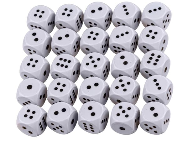 Fem i en række logisk brætspil, 5 terninger i en terningrække