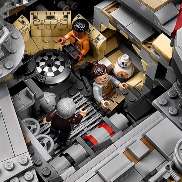LEGO Star Wars UCS Millennium Falcon 75192