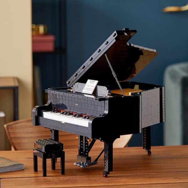 LEGO Ideas 21323 - Flyygeli