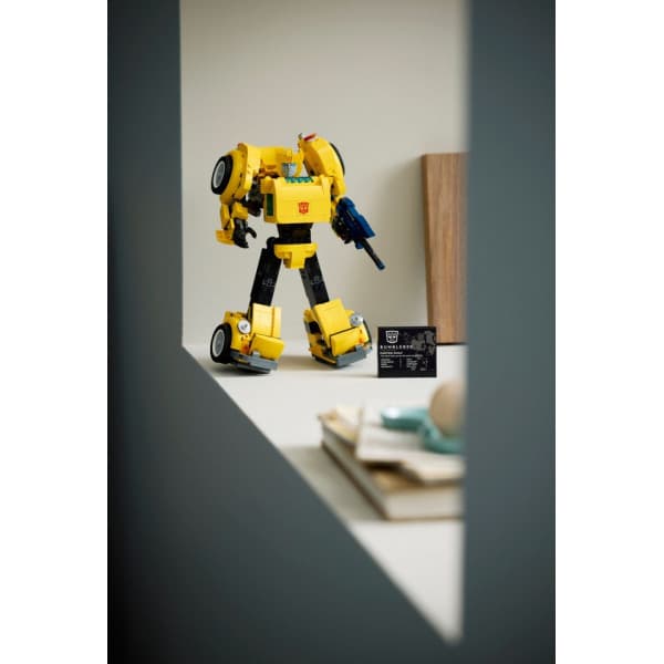 LEGO Icons 10338 - Bumblebee