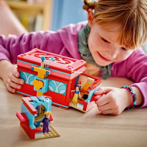 LEGO Disney Princess 43276 - Lumikin korurasia