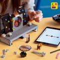 Miniatyrbild 10 av 11: LEGO Wednesday: Wednesday & Enids korridorsrum Gåvoset 76781