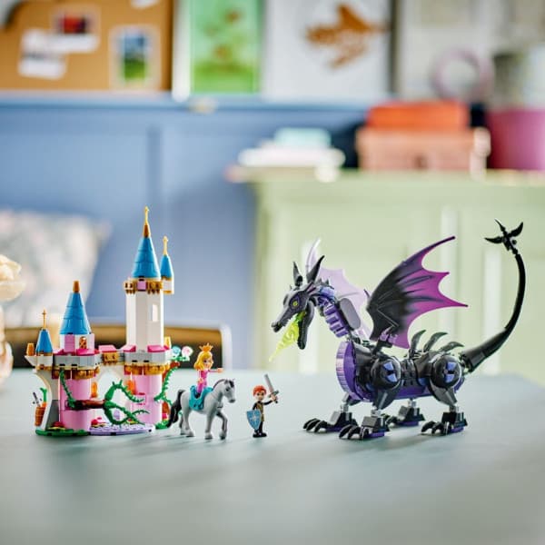 LEGO Disney Princess 43240 - Pahatar lohikäärmeenä