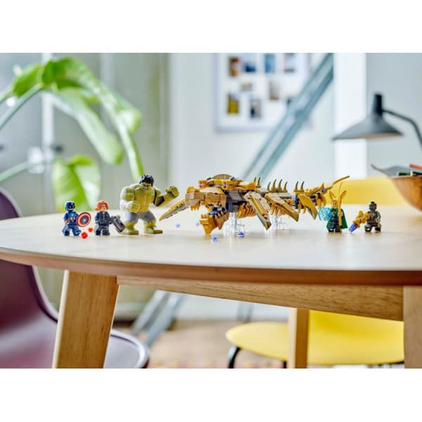 LEGO Super Heroes Marvel 76290 - The Avengers vs. Leviathan