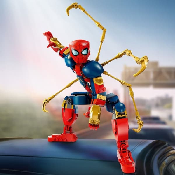 LEGO Super Heroes Marvel 76298 - Rakennettava Iron Spider-Man ‑hahmo