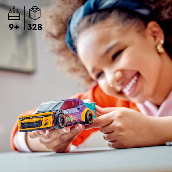 LEGO® Speed Champions 76935 - NASCAR® Next Gen Chevrolet Camaro ZL1