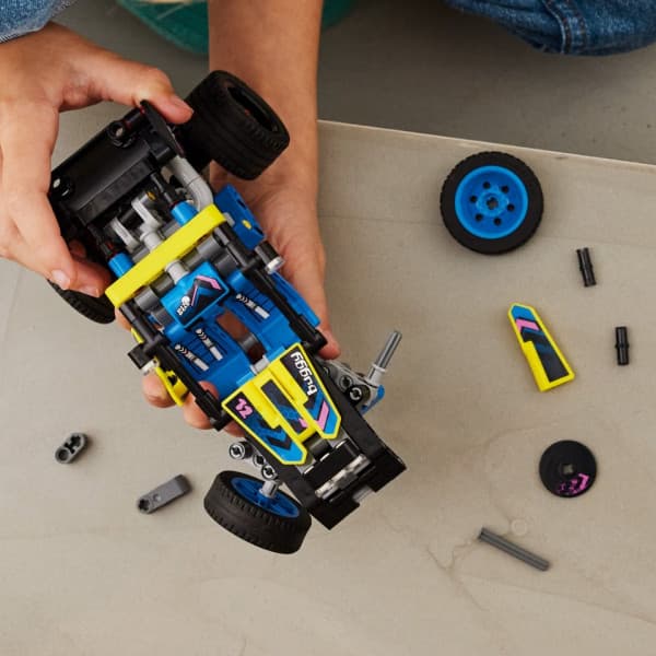 LEGO Technic 42164 - Maastokirppu kilpa-ajoihin