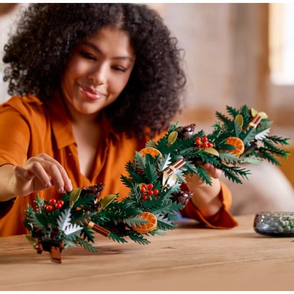 LEGO Botanical 10340 – Ovikranssi