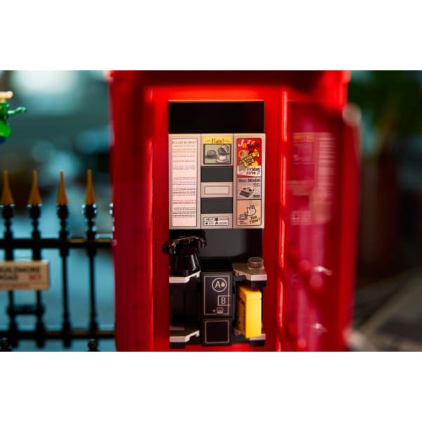 LEGO Ideas Röd telefonkiosk i London Set 21347