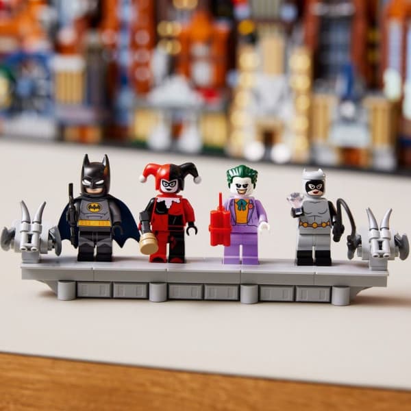 LEGO DC Batman: The Animated Series Gotham City™ 76271