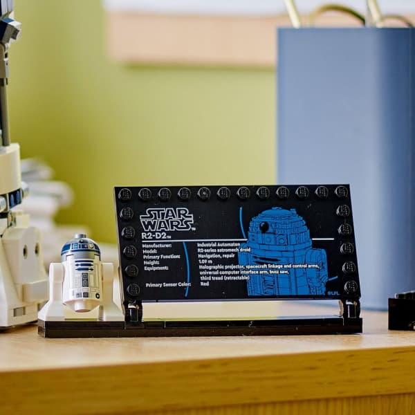 LEGO Star Wars™ R2-D2™ Set 75379