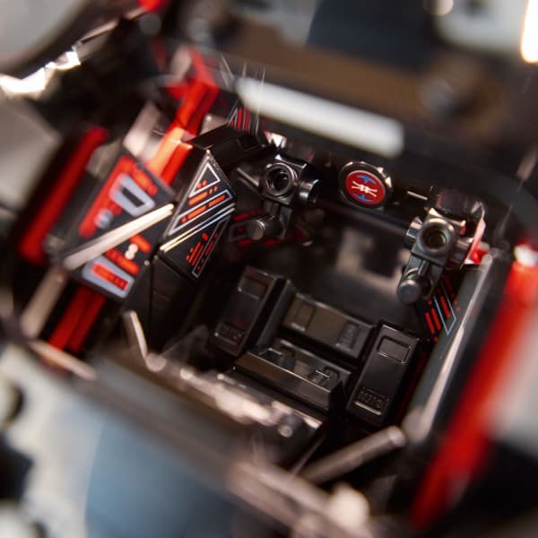 LEGO® Star Wars™ TIE Interceptor™ Byggesæt 75382