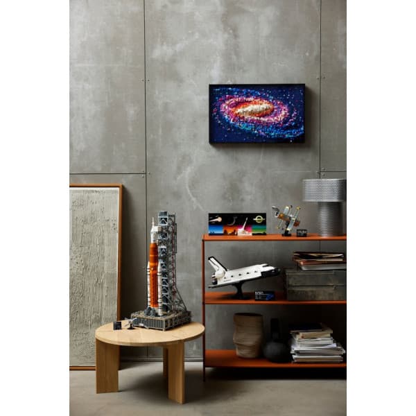 LEGO Icons 10341 - NASA Artemis -laukaisujärjestelmä