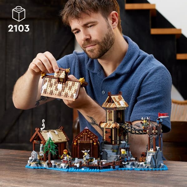 LEGO® Ideas Vikingeby 21343 Byggesæt til voksne (2.103 dele)