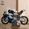 Miniatyrbild 3 av 8: LEGO Technic BMW M 1000 RR 42130 Modellbyggset (1 925 delar)