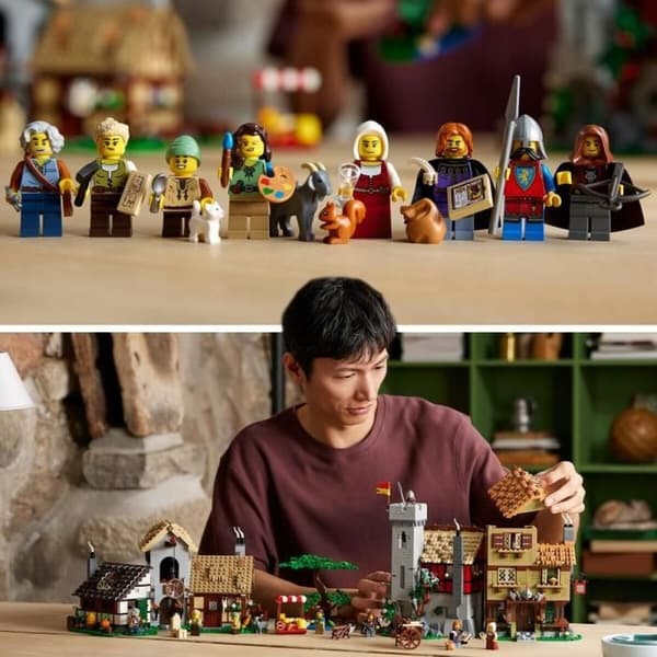Construction set Lego Medieval Town Square