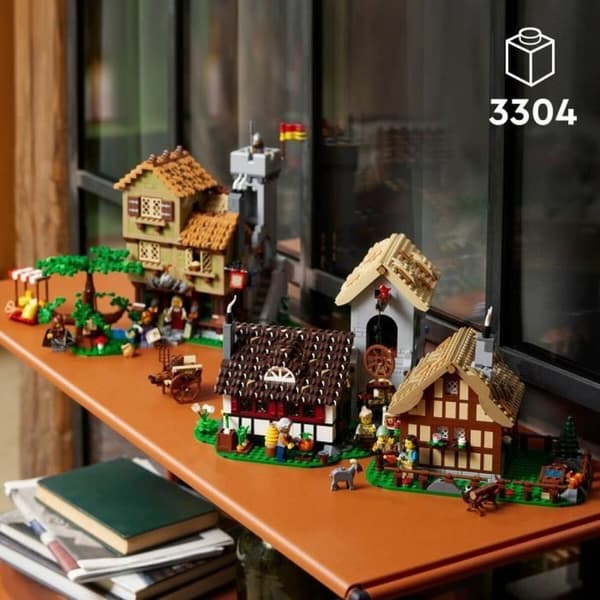 Construction set Lego Medieval Town Square