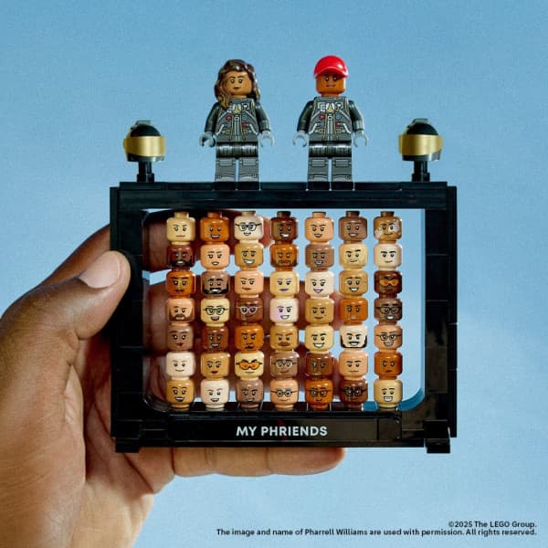 LEGO Moments 10391 – Kuussa Pharrell Williamsin kanssa