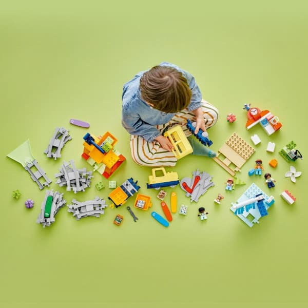 LEGO DUPLO By 10428 – Stor interaktiv lokal tog