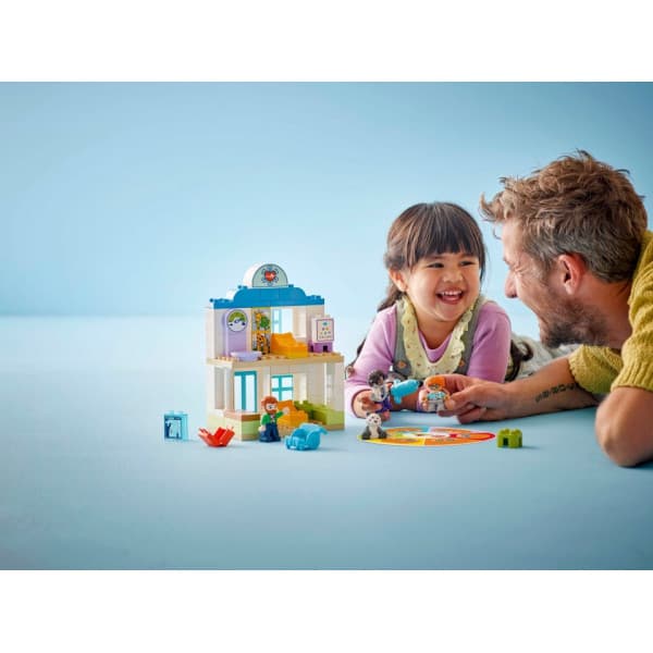 LEGO DUPLO Stad 10449 – Första gången: Hos läkaren