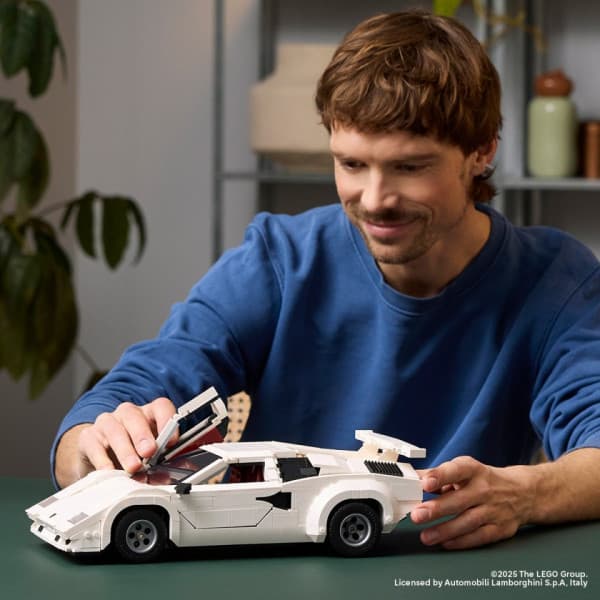LEGO Icons 10337 – Lamborghini Countach 5000 Quattrovalvole