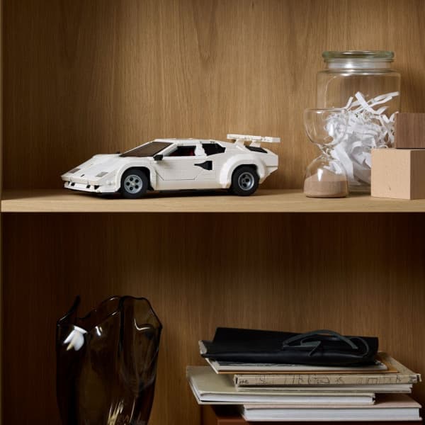 LEGO Icons 10337 – Lamborghini Countach 5000 Quattrovalvole