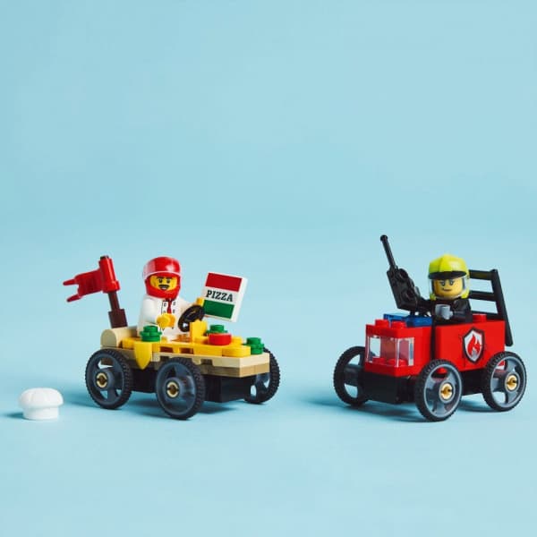 LEGO City 60458 – Pizzabil vs. brandbil – konkurrencebilpakke