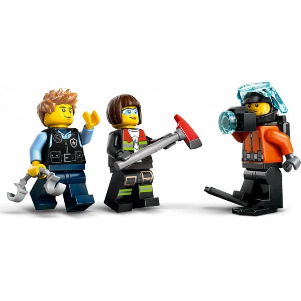 LEGO City 60462 – Helikopteri, paloauto ja sukellusvene yhdessä