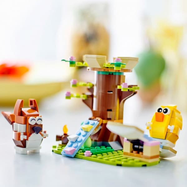 LEGO Iconic 40709 – Lemmikkien keväinen leikkipaikka