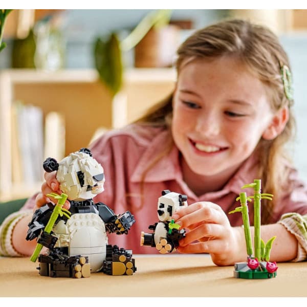 LEGO Creator 31165 – Vilda djur: Pandafamilj