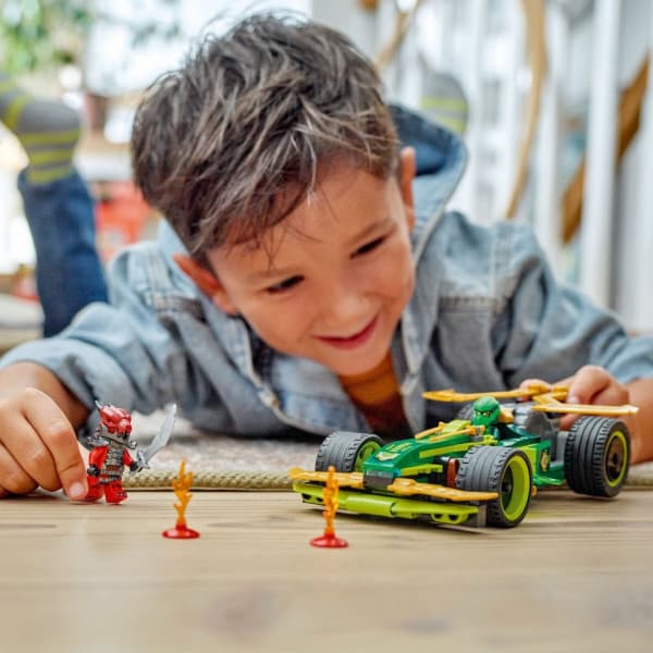 LEGO Ninjago 71828 – Lloyds dragmotor racingbil