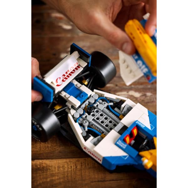 LEGO Icons 10353 – Williams Racing FW14B og Nigel Mansell
