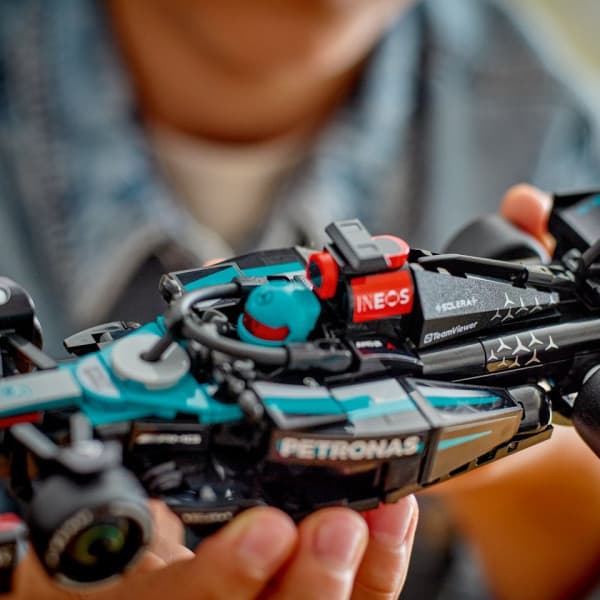 LEGO Speed Champions 77244 – Mercedes-AMG F1® W15 -racervogn