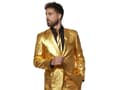 Pikkukuva 5 / 5: Kultaiset puvut OppoSuits