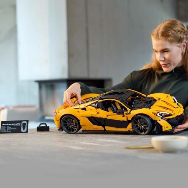 Construction set Lego Technic 42172 McLaren P1 3893 Pieces