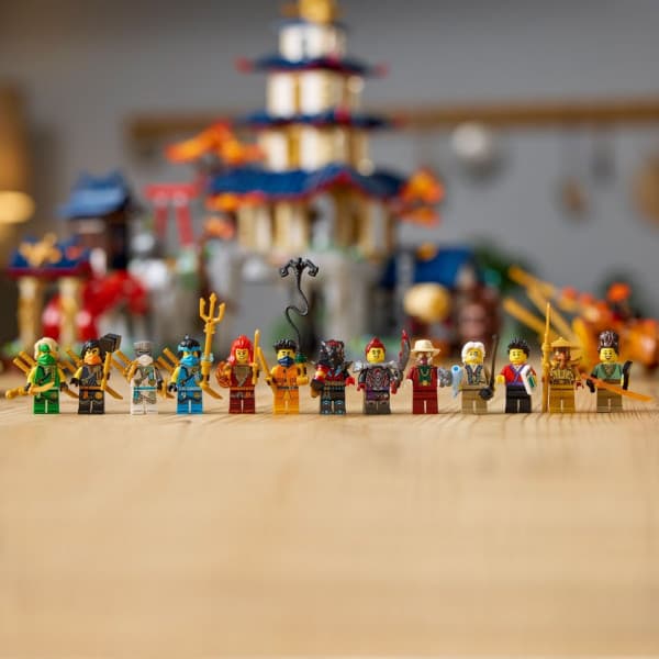 LEGO NINJAGO 71814 Turnajaiset temppelikaupungissa