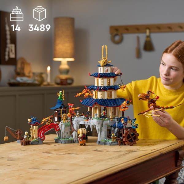 LEGO NINJAGO 71814 Turnajaiset temppelikaupungissa