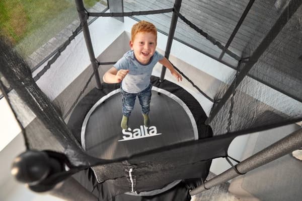 Salta 5426A fritids/bakgård studsmatta Utomhus rund spiralfjäder Ovan mark studsmatta