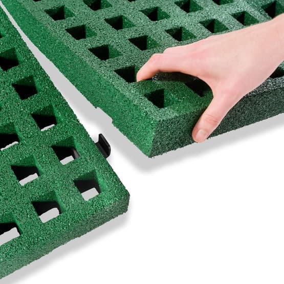 Exit Dynamic Marktrampolin 275X458Cm Med Freezone Säkerhetsplattor - Svart