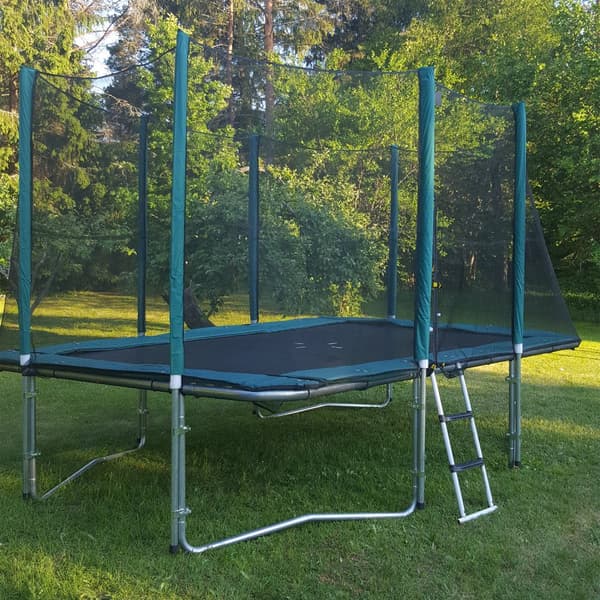 Trampoliini turvaverkolla  4,23x2,74m