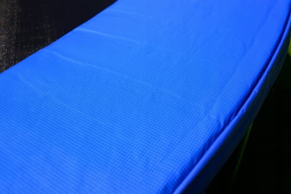 Viking Sports 305 cm Trampolin med Sikkerhedsnet, Stige & Tykt Polstring - Ideel til Haveentusiaster