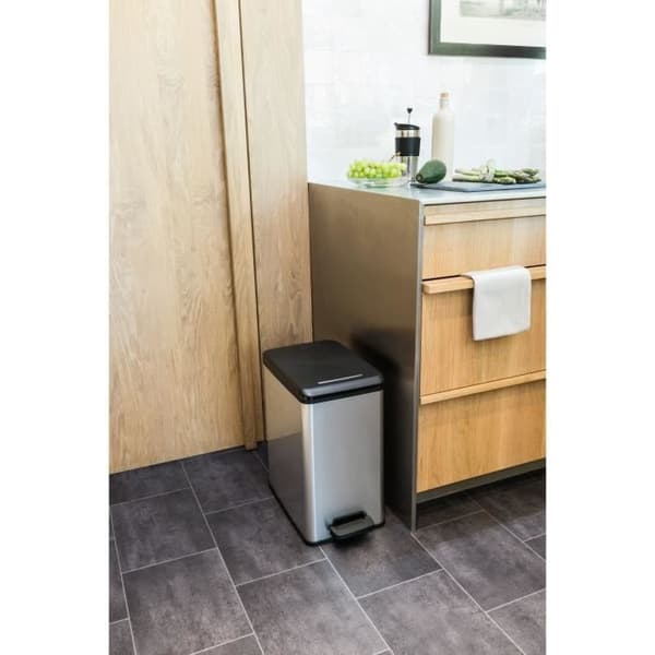 Smal papperskorg - SLIM BIN - CURVER - 25L - Kompakt design - 41 x 27 x 55 cm - Metallic grå