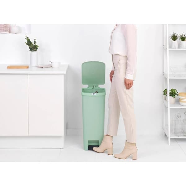 Brabantia Stepup Pedal Bin 40L Jade Grön
