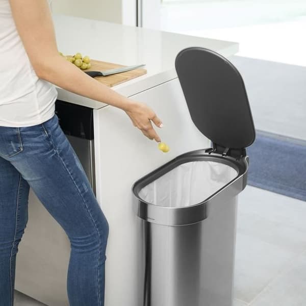 45l pedalbehållare i rostfritt stål - CW2044 - SIMPLEHUMAN