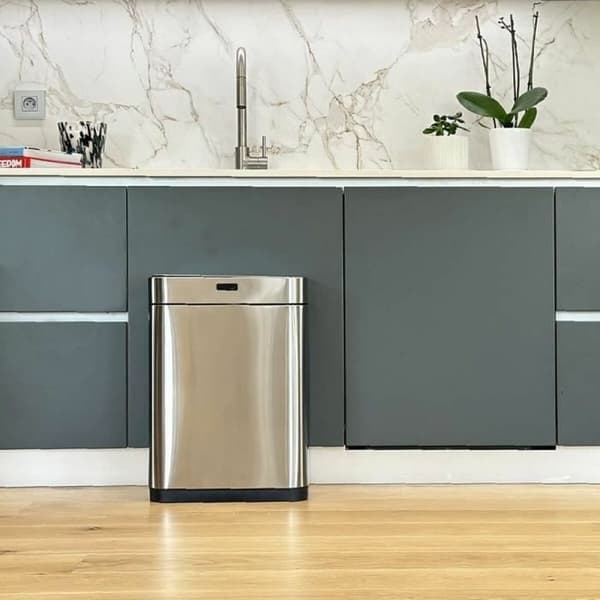 Soptunna Kitchen Move Grå Metall Rostfritt stål 60 L