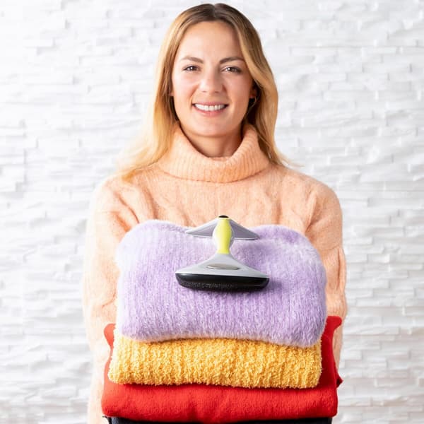 KÄYTETTY 4-in-1 Nukanpoistoharja Tarvikkeilla InnovaGoods Harmaa (Kunnostetut Tuotteet A)
