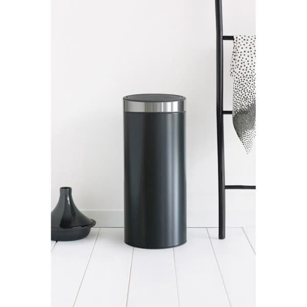 Touch Bin 30 L Svart, Rostfritt stållock Brabantia