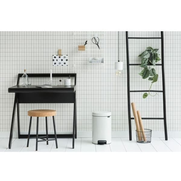 Papperskorg med pedal Newicon 12 l vit Kod C - Brabantia