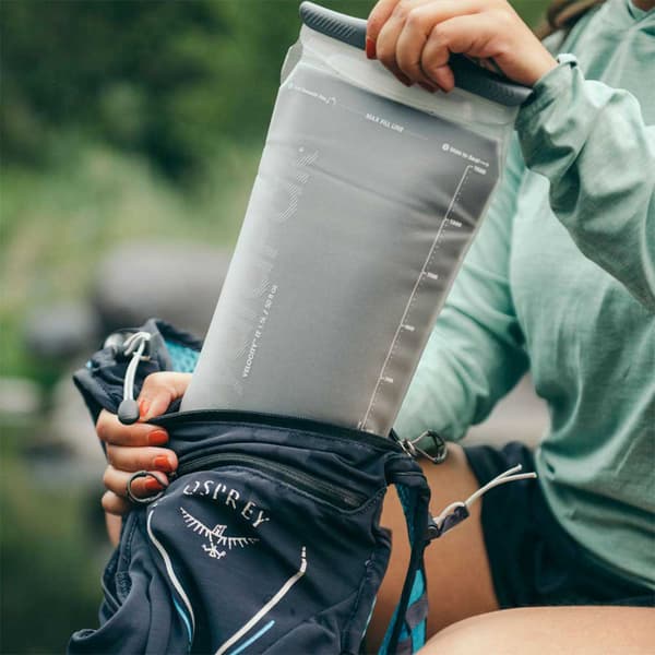 Hydrapak Kosteuspussi Velocity It 2l Kirkas