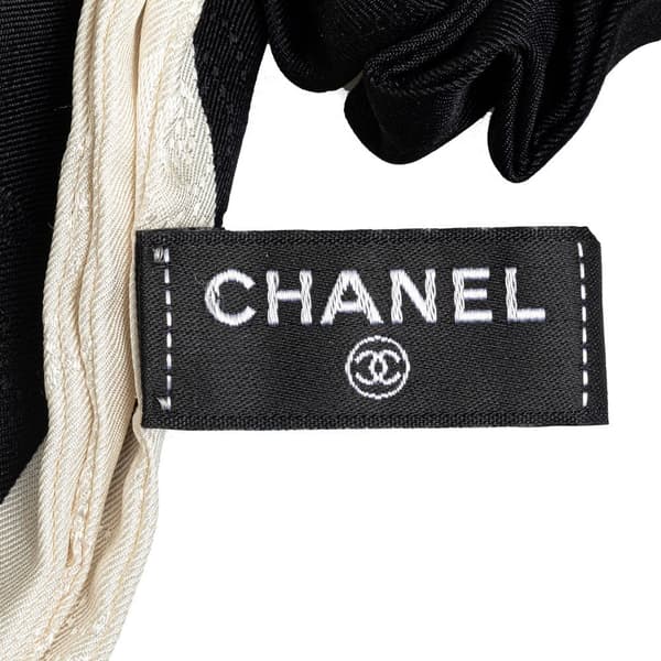 Pre-owned Chanel Silk CC Bow Scrunchie Black